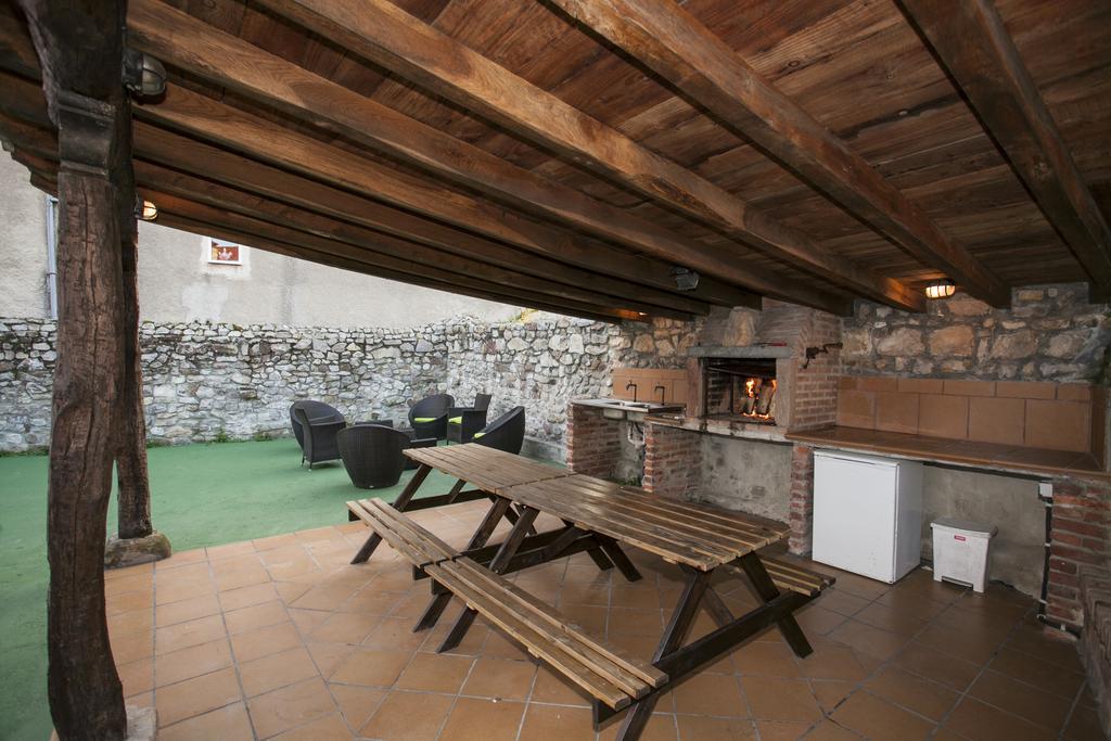 El Cabanon De Pimiango Pensionat Værelse billede