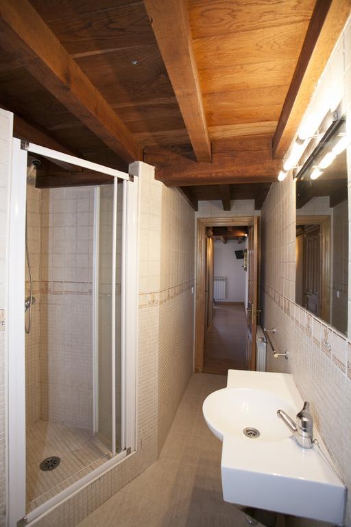 El Cabanon De Pimiango Pensionat Værelse billede
